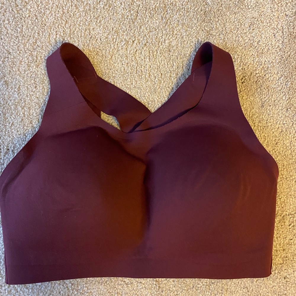 Lululemon enlite sports bra